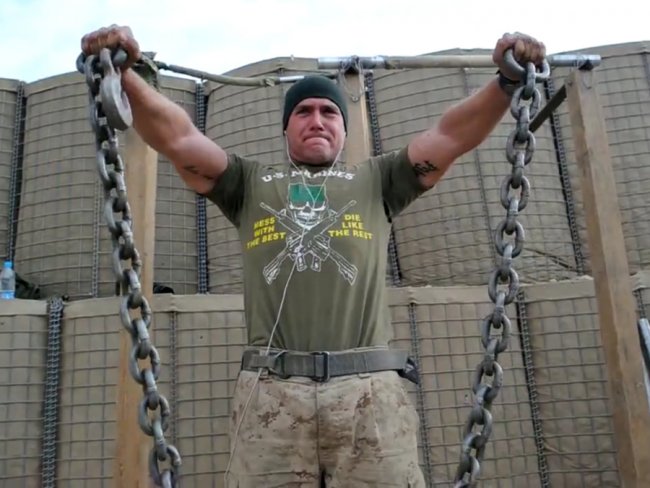 marine-exercise-chains