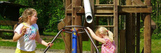 How to Use Playground Time for Fitness Too